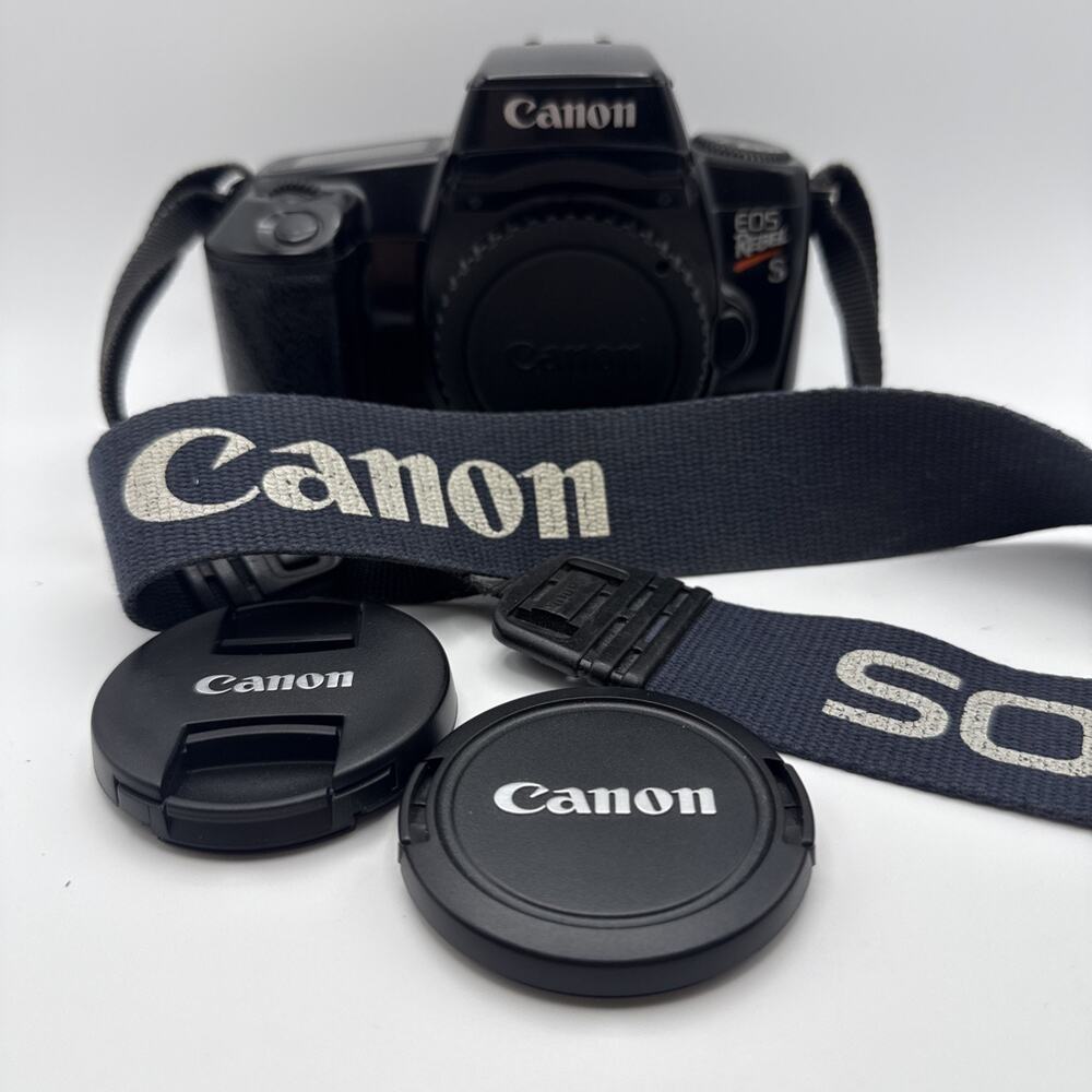 Canon EOS Rebel S II 35mm Film Camera w/Extra Lens Covers UNTESTED